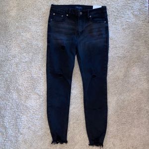 NWT just USA black wash jeans with slight distressed detailing, size 9
